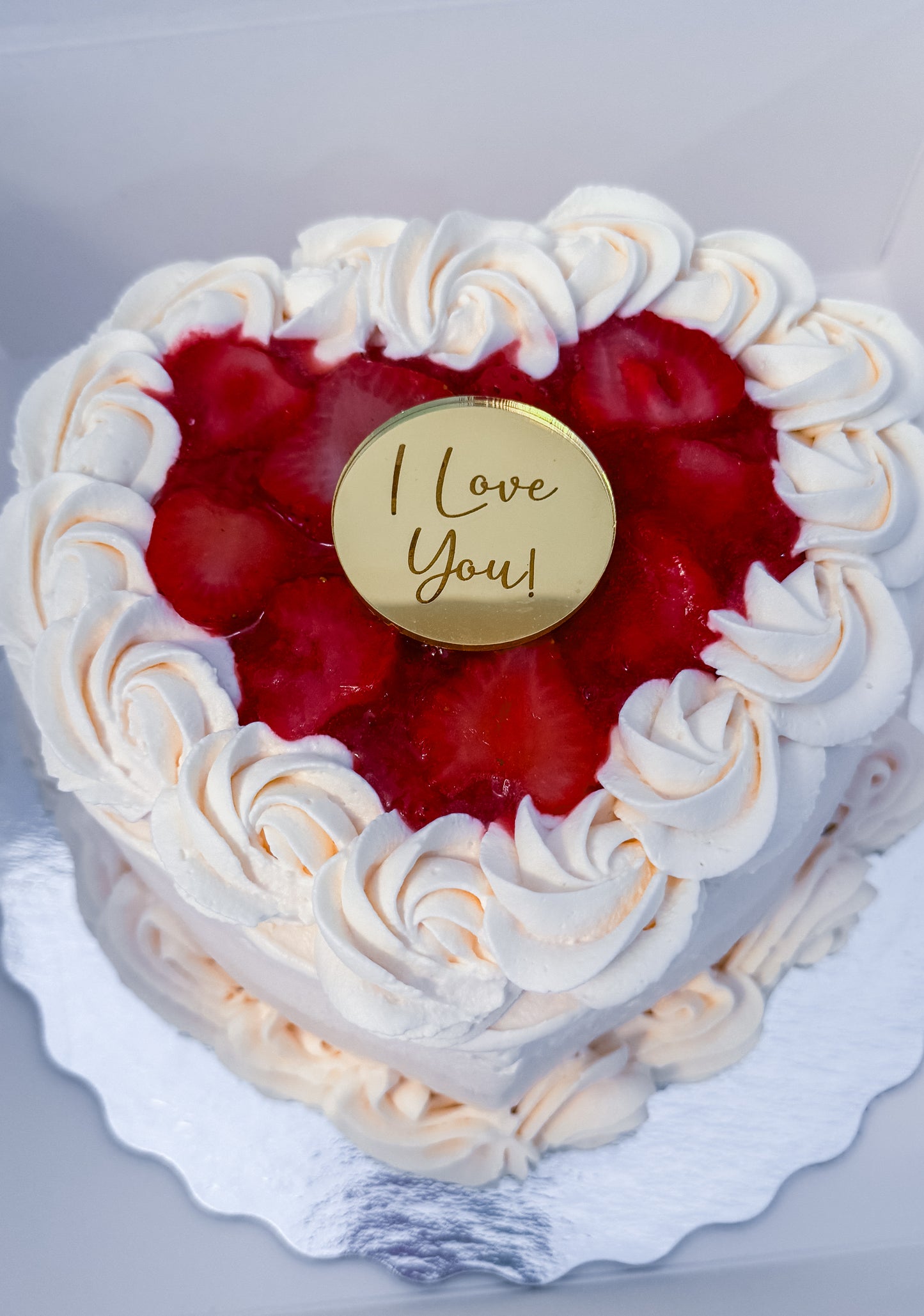 Heart shape strawberry shortcake 7x4
