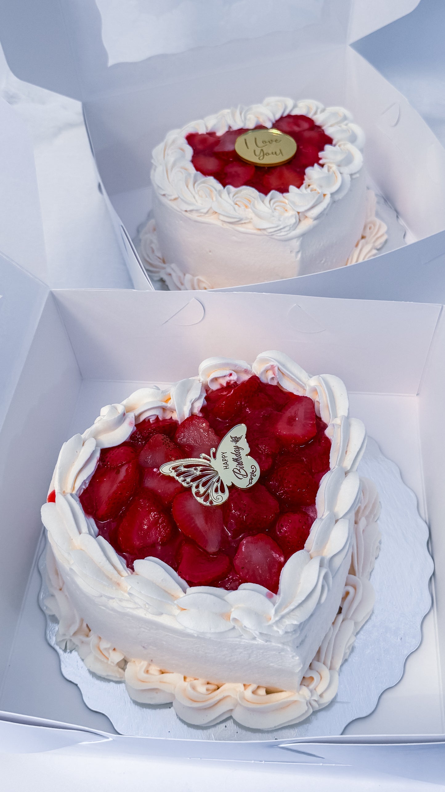 Heart shape strawberry shortcake 7x4
