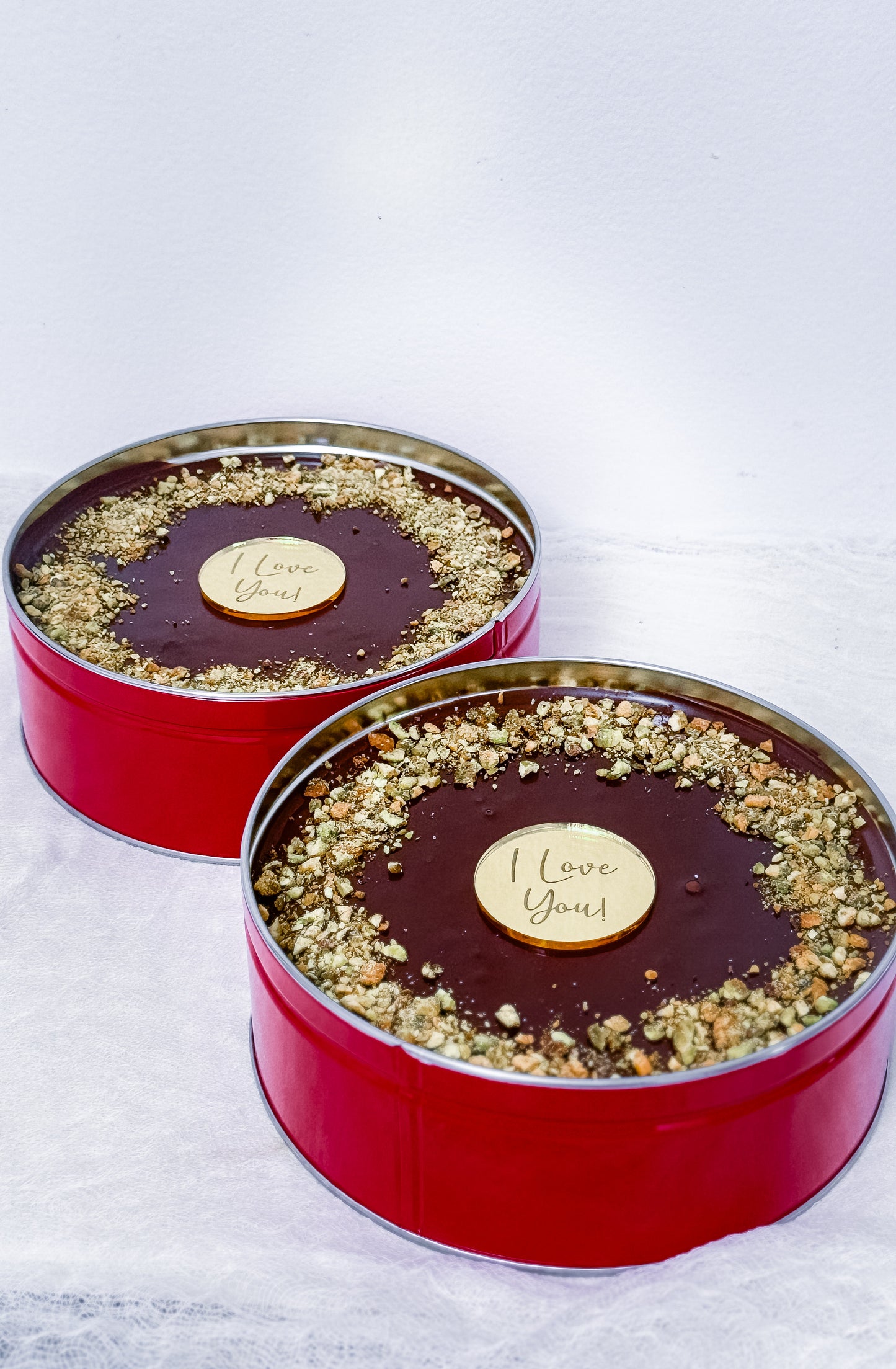 Dubai pistachio chocolate cake in can