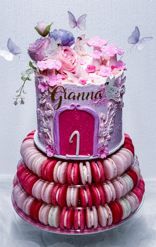 Cake+macaron tower